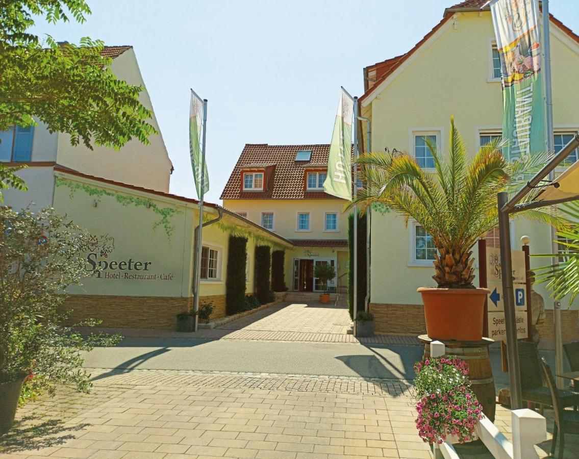 Hotel Speeter Weisenheim am Berg Dış mekan fotoğraf