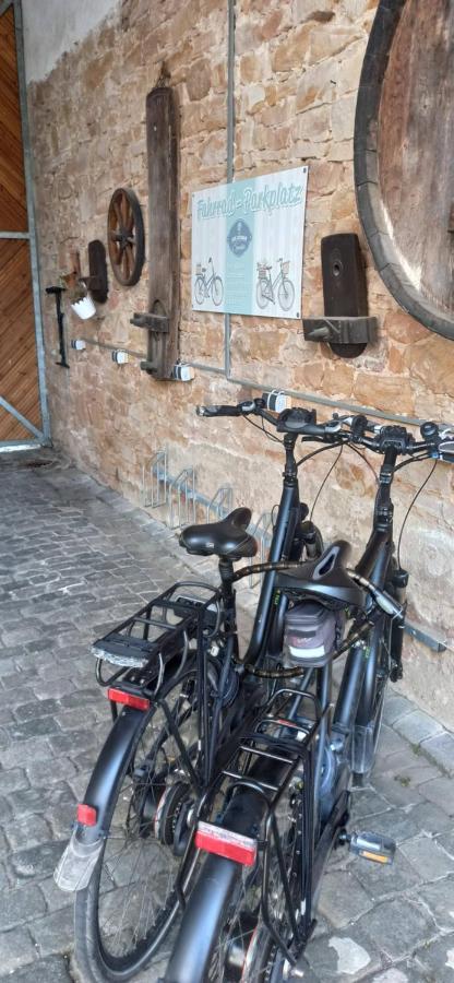 Hotel Speeter Weisenheim am Berg Dış mekan fotoğraf
