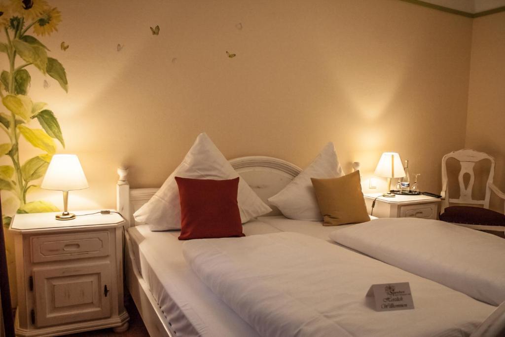 Hotel Speeter Weisenheim am Berg Oda fotoğraf